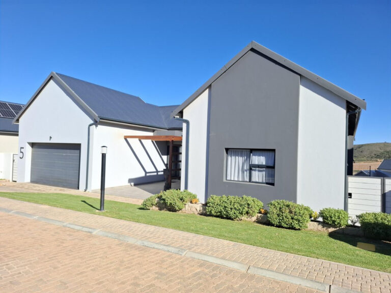 Erf 7783 – 3 Bedroom House to Rent