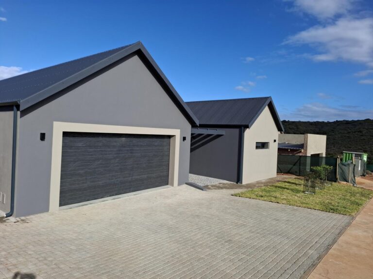 Erf 8060 – 500 m² Plot for Sale